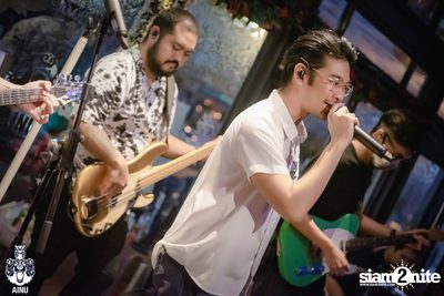 Christmas Eve Party w/ Getsunova at AINU Bar — photo 61