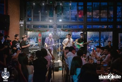 Christmas Eve Party w/ Getsunova at AINU Bar — photo 65