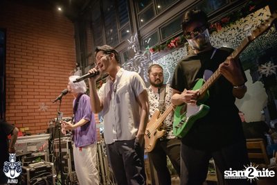 Christmas Eve Party w/ Getsunova at AINU Bar — photo 81