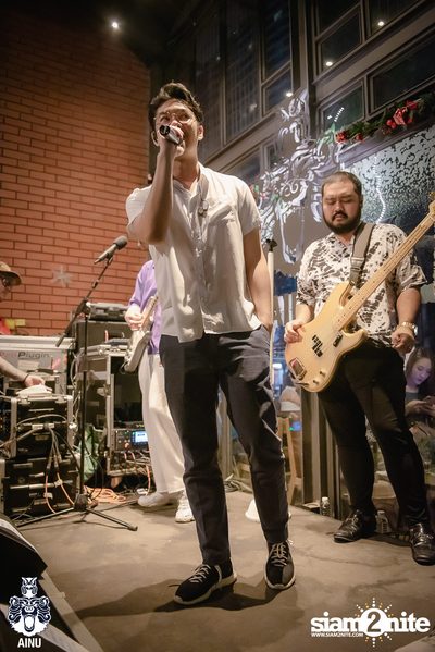 Christmas Eve Party w/ Getsunova at AINU Bar — photo 88