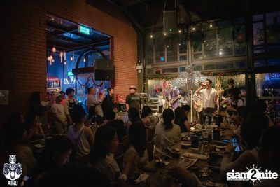 Christmas Eve Party w/ Getsunova at AINU Bar — photo 100