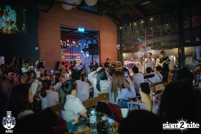 Christmas Eve Party w/ Getsunova at AINU Bar — photo 111