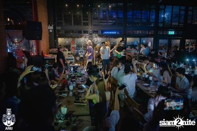 Christmas Eve Party w/ Getsunova at AINU Bar — photo 112