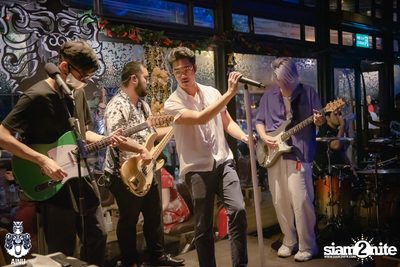 Christmas Eve Party w/ Getsunova at AINU Bar — photo 127