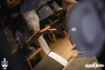 Christmas Eve Party w/ Getsunova at AINU Bar — photo 147