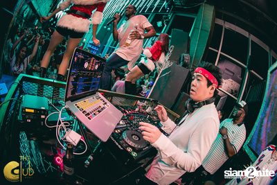Christmas กับ The Bangkok Invaders ที่ เดอะคลับ แอท คอย — photo 84