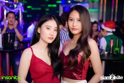Christmas Party กับ DJ Janice ที่ อินเซนิตี้ ไนท์คลับ — photo 23