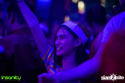 Christmas Party กับ DJ Janice ที่ อินเซนิตี้ ไนท์คลับ — photo 82