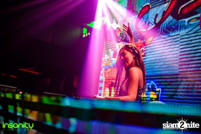 Christmas Party กับ DJ Janice ที่ อินเซนิตี้ ไนท์คลับ — photo 131