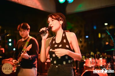 ALIZ x Bowky Lion ที่ EST.33 | สาขา Crystal Design Center — photo 7