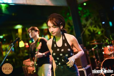 ALIZ x Bowky Lion ที่ EST.33 | สาขา Crystal Design Center — photo 12