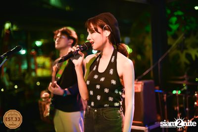 ALIZ x Bowky Lion ที่ EST.33 | สาขา Crystal Design Center — photo 24