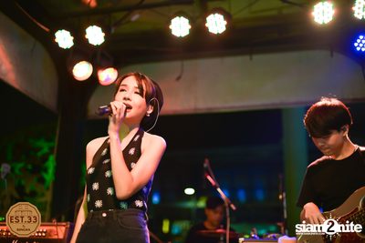 ALIZ x Bowky Lion ที่ EST.33 | สาขา Crystal Design Center — photo 30