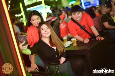ALIZ x Bowky Lion ที่ EST.33 | สาขา Crystal Design Center — photo 48