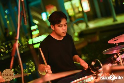 ALIZ x Bowky Lion ที่ EST.33 | สาขา Crystal Design Center — photo 64