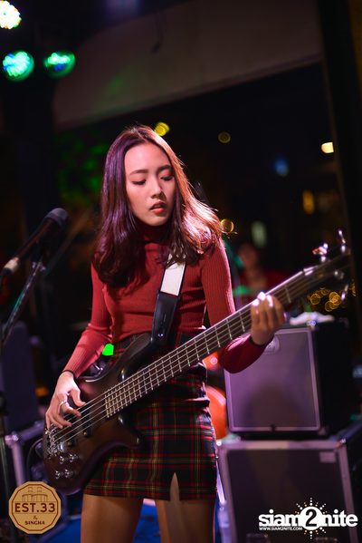 ALIZ x Bowky Lion ที่ EST.33 | สาขา Crystal Design Center — photo 106