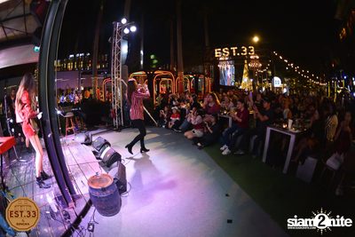 ALIZ x Bowky Lion ที่ EST.33 | สาขา Crystal Design Center — photo 145