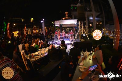 ALIZ x Bowky Lion ที่ EST.33 | สาขา Crystal Design Center — photo 159