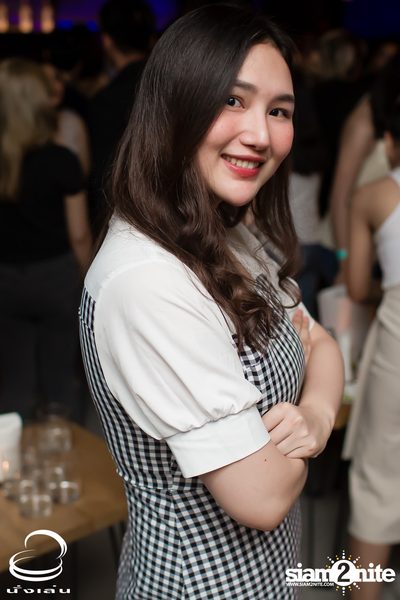 J Jetrin x Burin Boonvisut at Nunglen Ekamai — photo 11