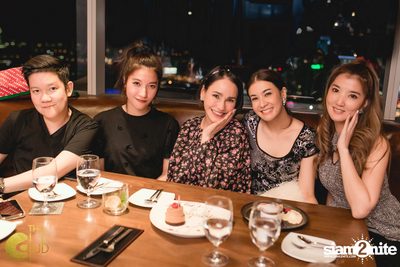 Fridays ft. DJ E-man (USA) | เดอะคลับ แอท คอย — photo 1