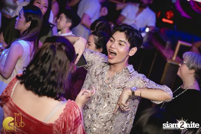 Fridays ft. DJ E-man (USA) | เดอะคลับ แอท คอย — photo 37