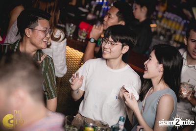 Fridays ft. DJ E-man (USA) | เดอะคลับ แอท คอย — photo 50