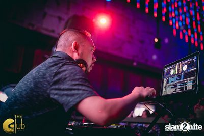Fridays ft. DJ E-man (USA) | เดอะคลับ แอท คอย — photo 67