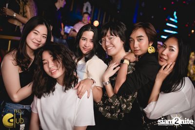 Fridays ft. DJ E-man (USA) | เดอะคลับ แอท คอย — photo 90