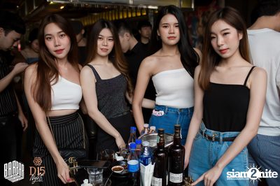Friday Night at BARBARBAR — photo 33