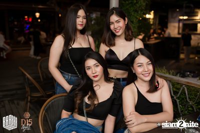 Friday Night at BARBARBAR — photo 37