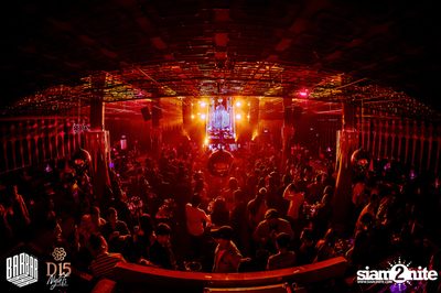 Friday Night at BARBARBAR — photo 72