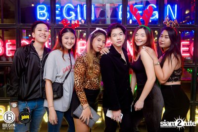 Christmas Party ที่ บีกิน บาร์ — photo 1