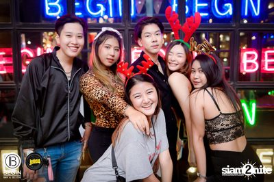 Christmas Party ที่ บีกิน บาร์ — photo 2