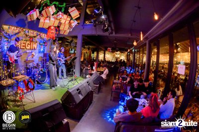 Christmas Party ที่ บีกิน บาร์ — photo 97