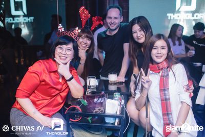 Nont Tanont at Thonglor Official — photo 14
