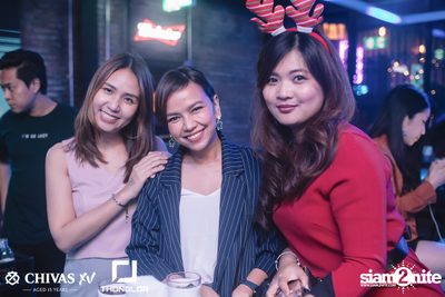 Nont Tanont at Thonglor Official — photo 15