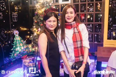 Nont Tanont at Thonglor Official — photo 39