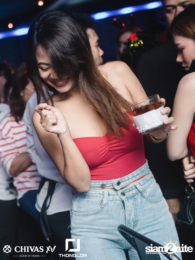 Nont Tanont at Thonglor Official — photo 59