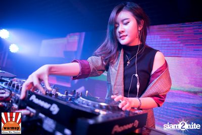 DJ SODA ที่ Warmup Cafe Chiangmai — photo 88