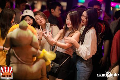 NYE 2020 ที่ Warmup Cafe Chiangmai — photo 33