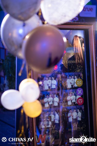Countdown 2020 with Atom Chanakan & Chivas XV at Wine Bridge — photo 5