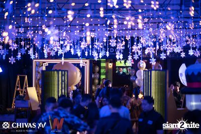 Countdown 2020 with Atom Chanakan & Chivas XV at Wine Bridge — photo 10