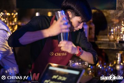 Countdown 2020 with Atom Chanakan & Chivas XV at Wine Bridge — photo 15