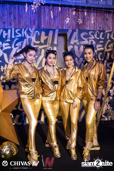 Countdown 2020 with Atom Chanakan & Chivas XV at Wine Bridge — photo 24