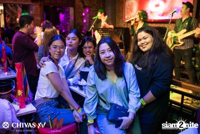 Countdown 2020 with Atom Chanakan & Chivas XV at Wine Bridge — photo 45