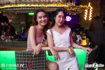Countdown 2020 with Atom Chanakan & Chivas XV at Wine Bridge — photo 50