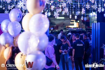 Countdown 2020 with Atom Chanakan & Chivas XV at Wine Bridge — photo 54