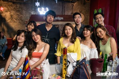 Countdown 2020 with Atom Chanakan & Chivas XV at Wine Bridge — photo 77
