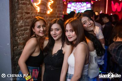 Countdown 2020 with Atom Chanakan & Chivas XV at Wine Bridge — photo 89