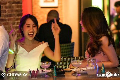 Countdown 2020 with Atom Chanakan & Chivas XV at Wine Bridge — photo 90